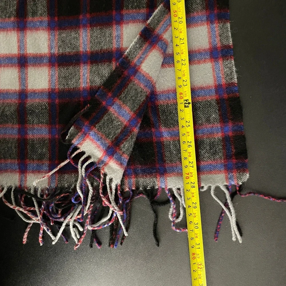 Clans Scotland Scarf Grey Plaid 100% Lambswool Fringed Winter Neckwear